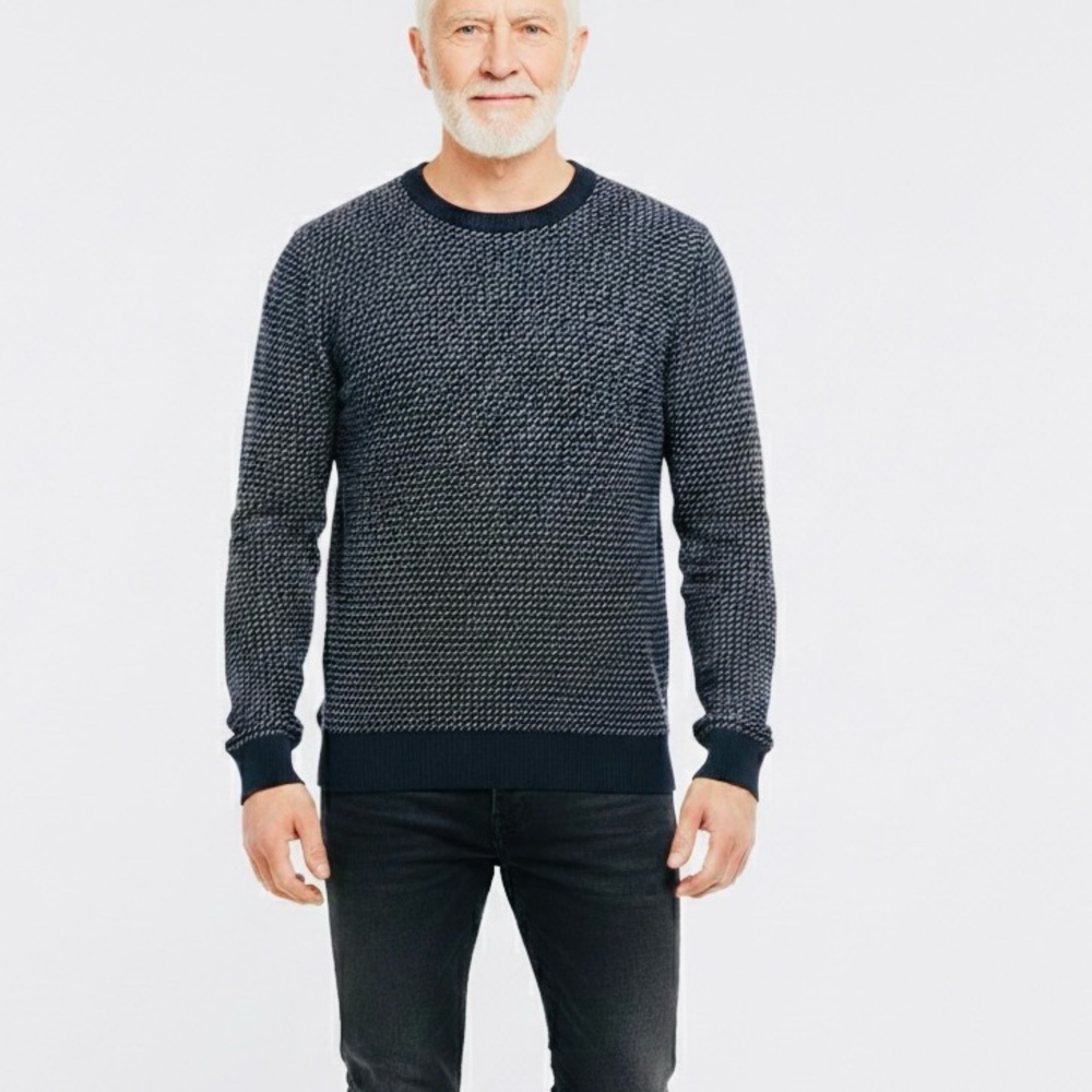 NWT Viscose blend Men's Cozy Yarn Nordic Stitch Sweater size Large